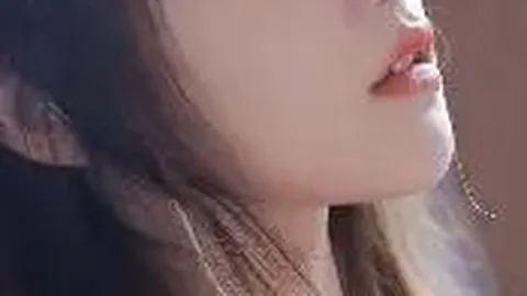 林志颖爱妻难得秀双胞胎儿子，全家福洋溢着幸福气息